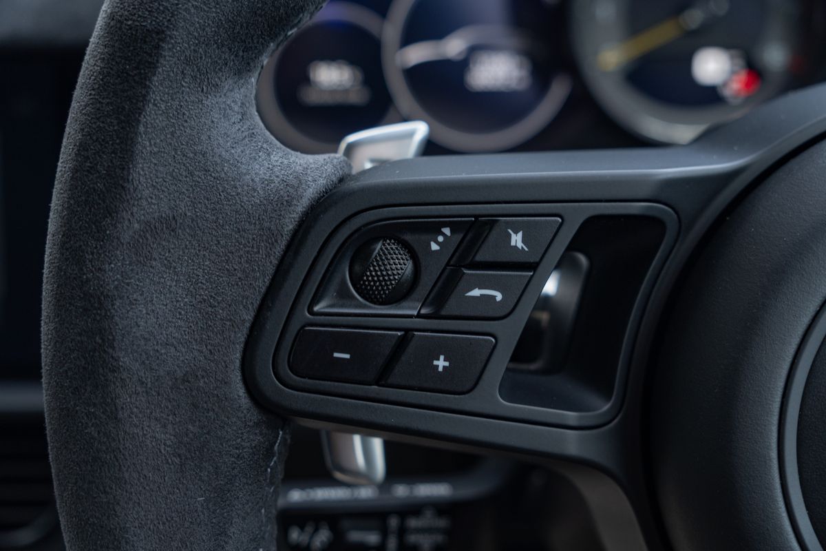 2022 Porsche Cayenne Turbo GT
