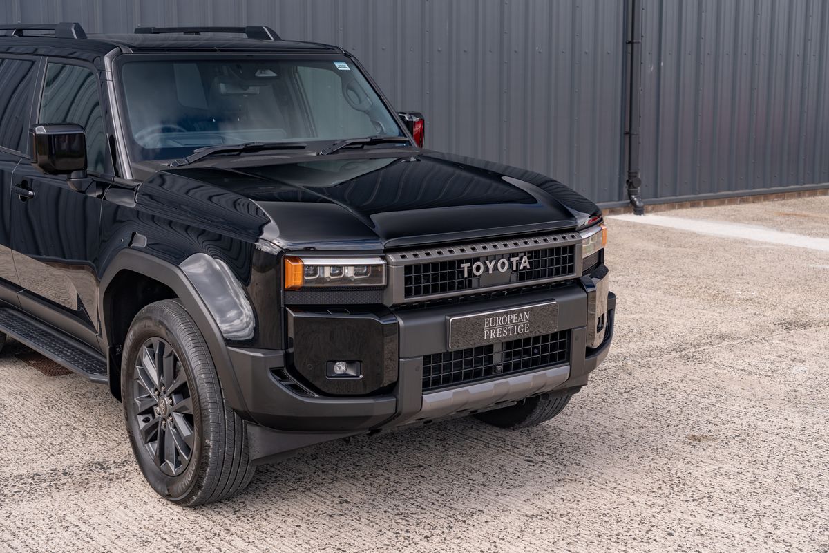 2025 Toyota Land Cruiser Invincible