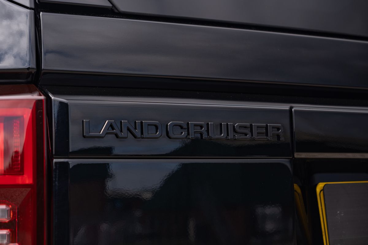 2025 Toyota Land Cruiser Invincible