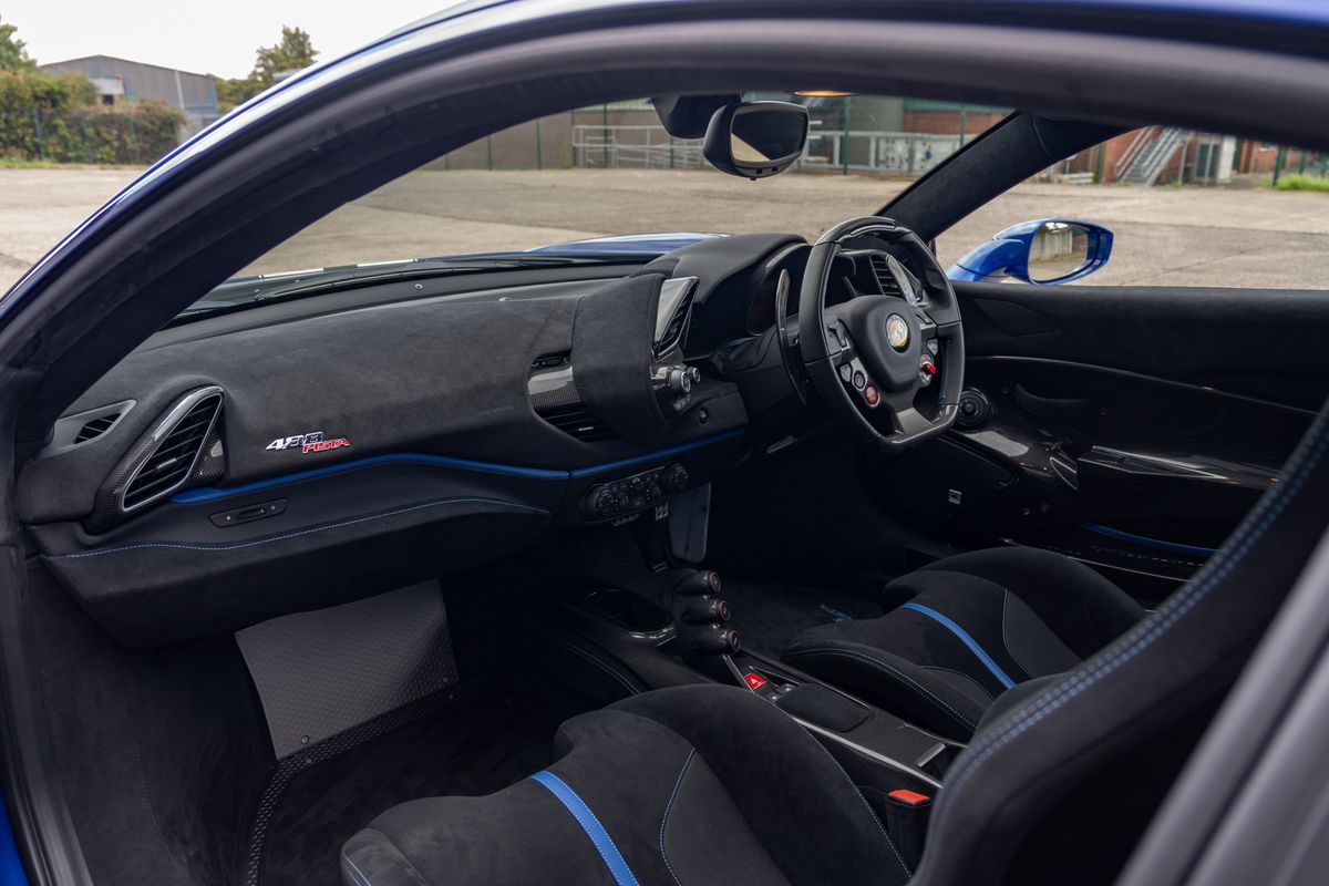 2020 Ferrari 488 Pista