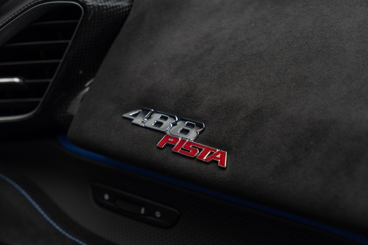 2020 Ferrari 488 Pista