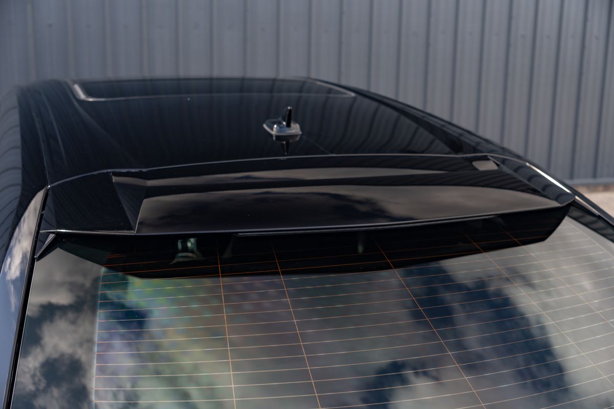 2022 Lamborghini Urus V8 Auto