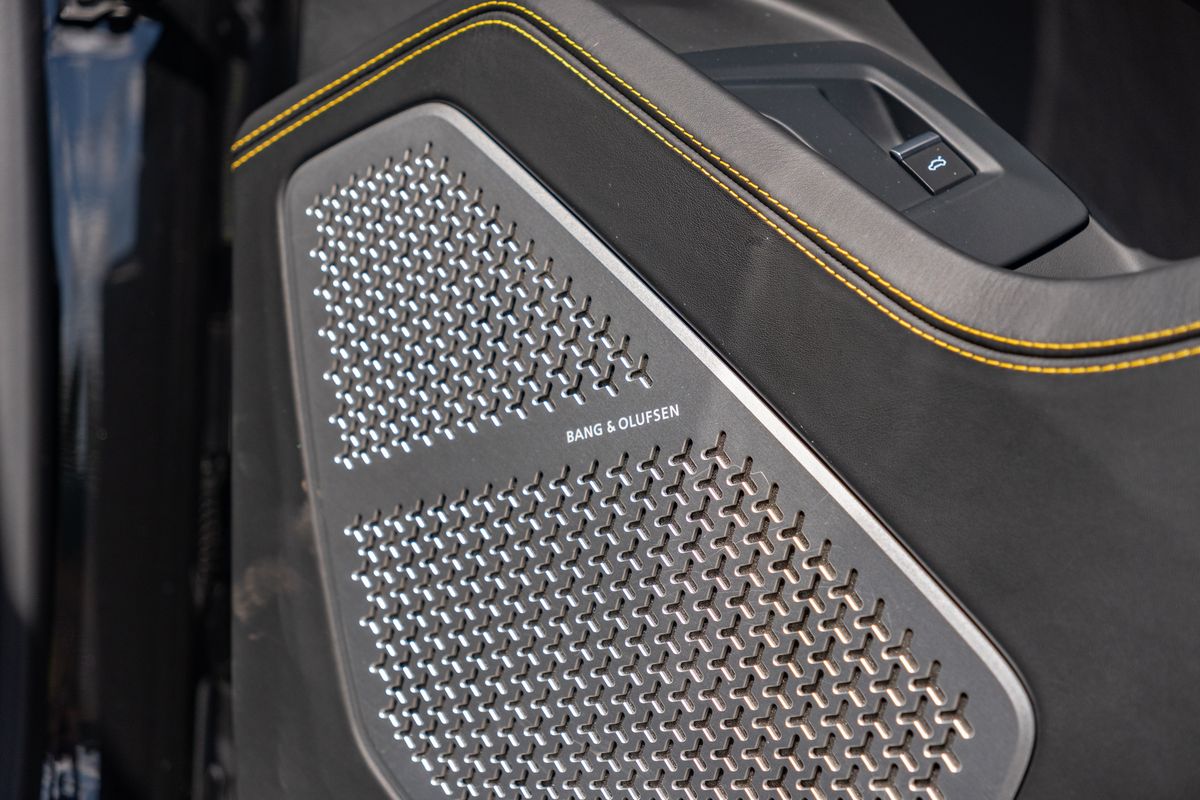 2021 Lamborghini Urus V8 Auto