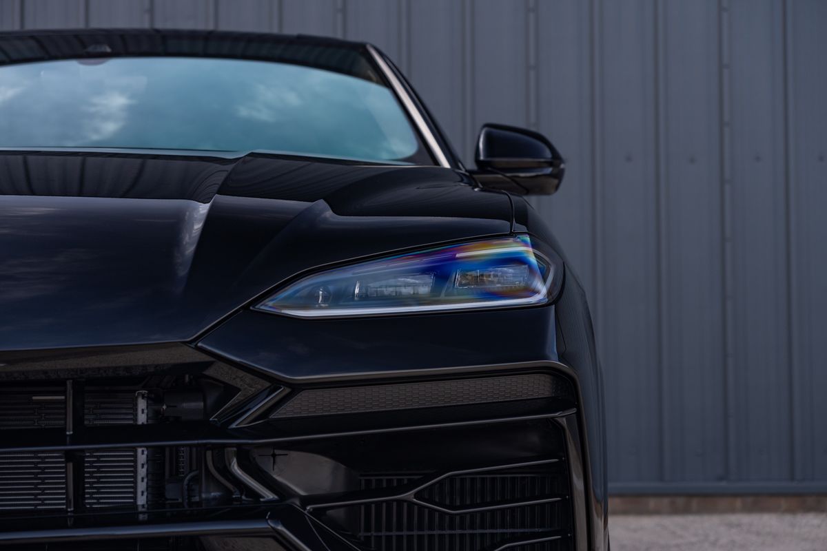 2025 Lamborghini Urus SE