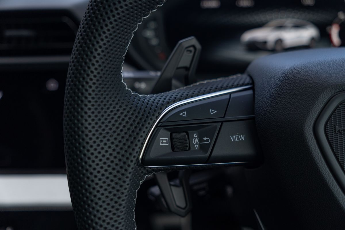 2025 Lamborghini Urus SE