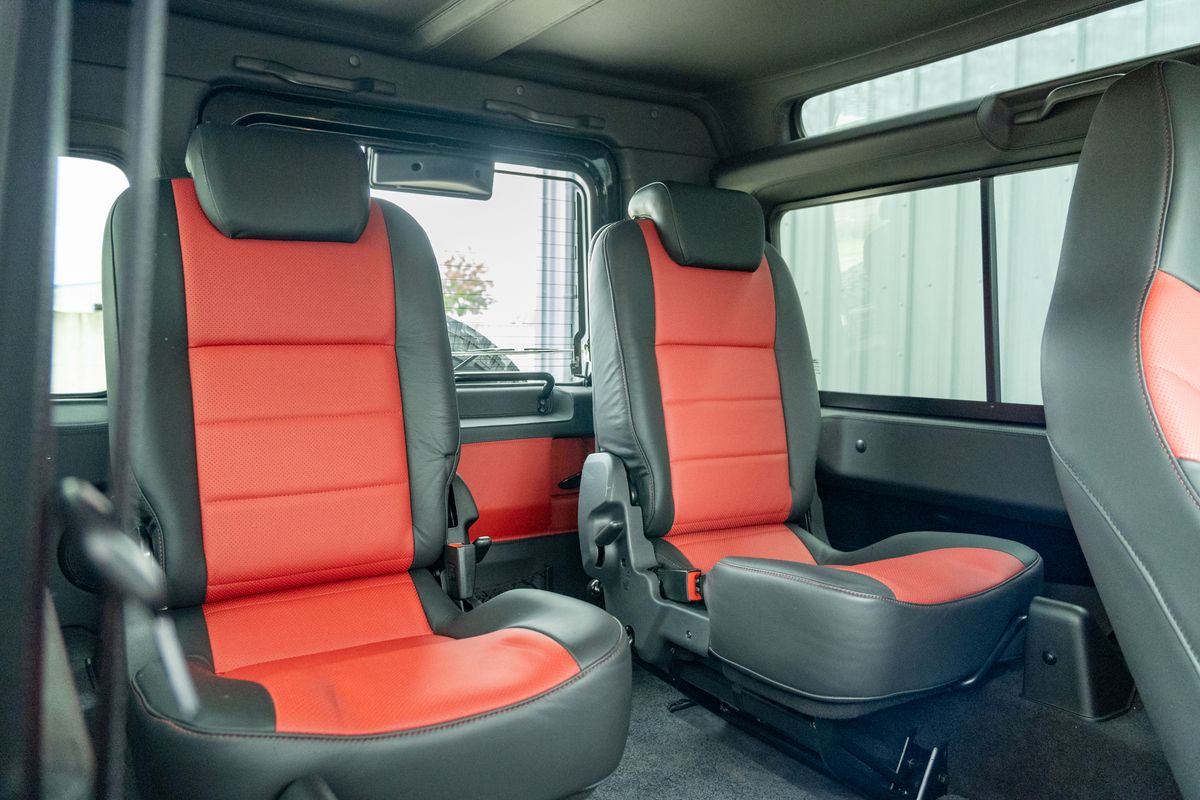 2015 Land Rover Defender 90 Autobiography Edition