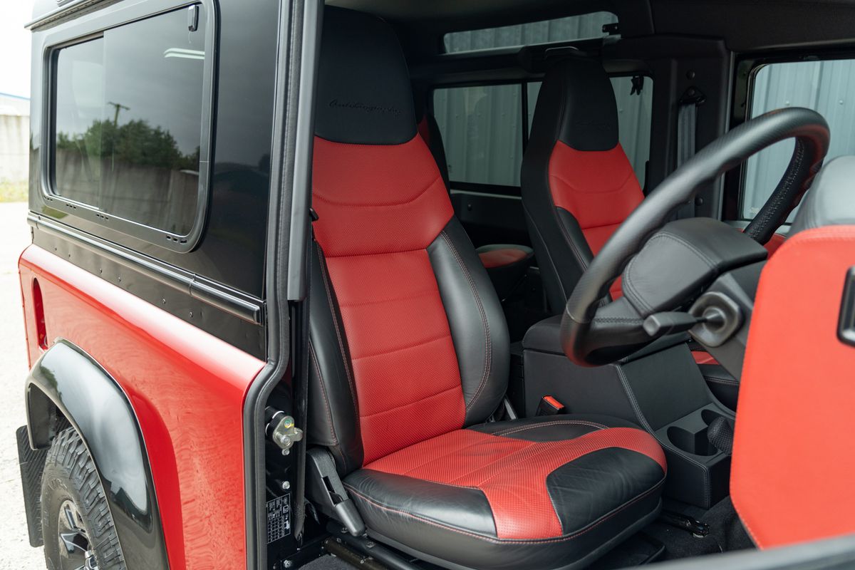 2015 Land Rover Defender 90 Autobiography Edition