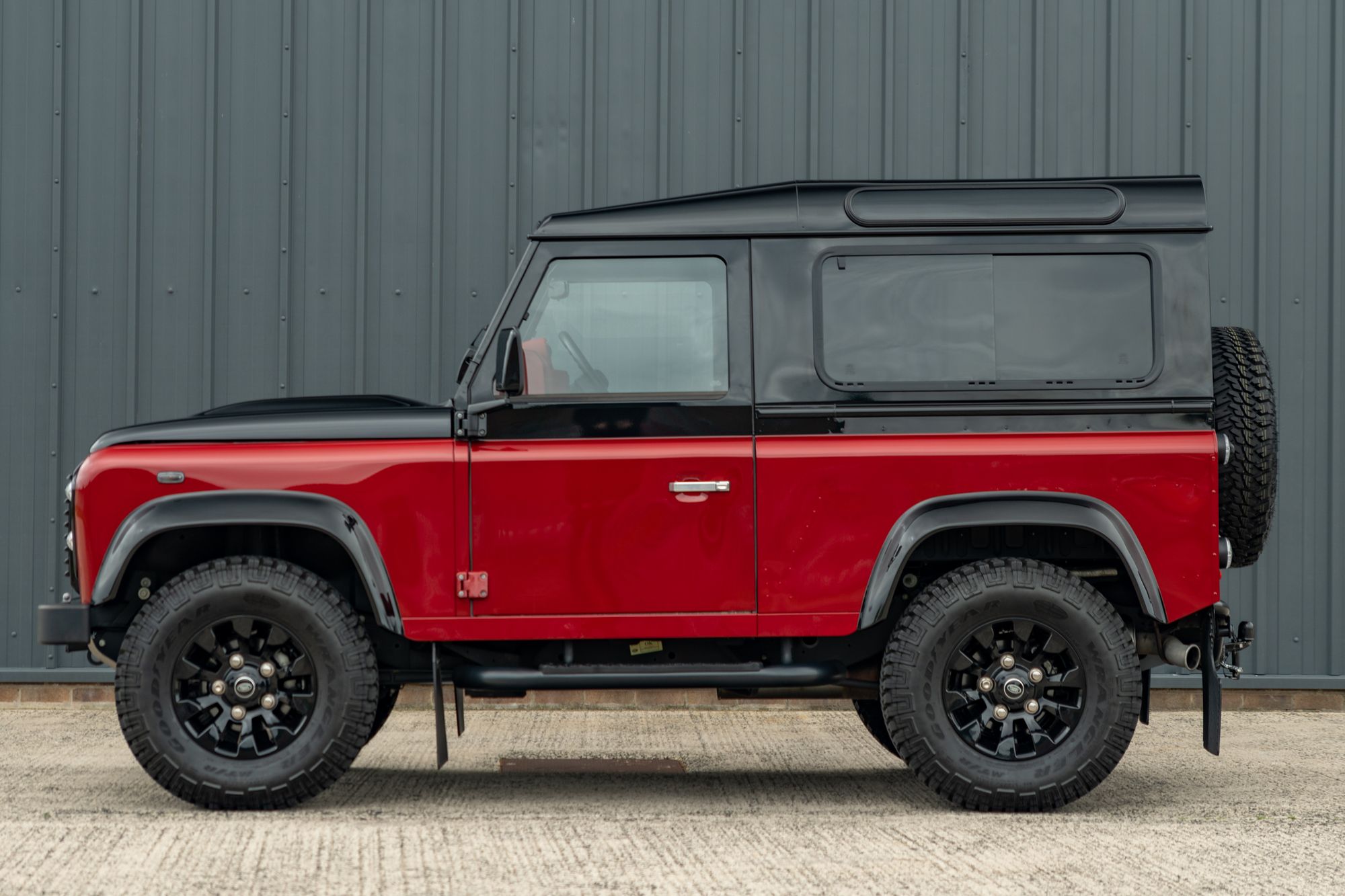 2015 Land Rover Defender 90 Autobiography Edition
