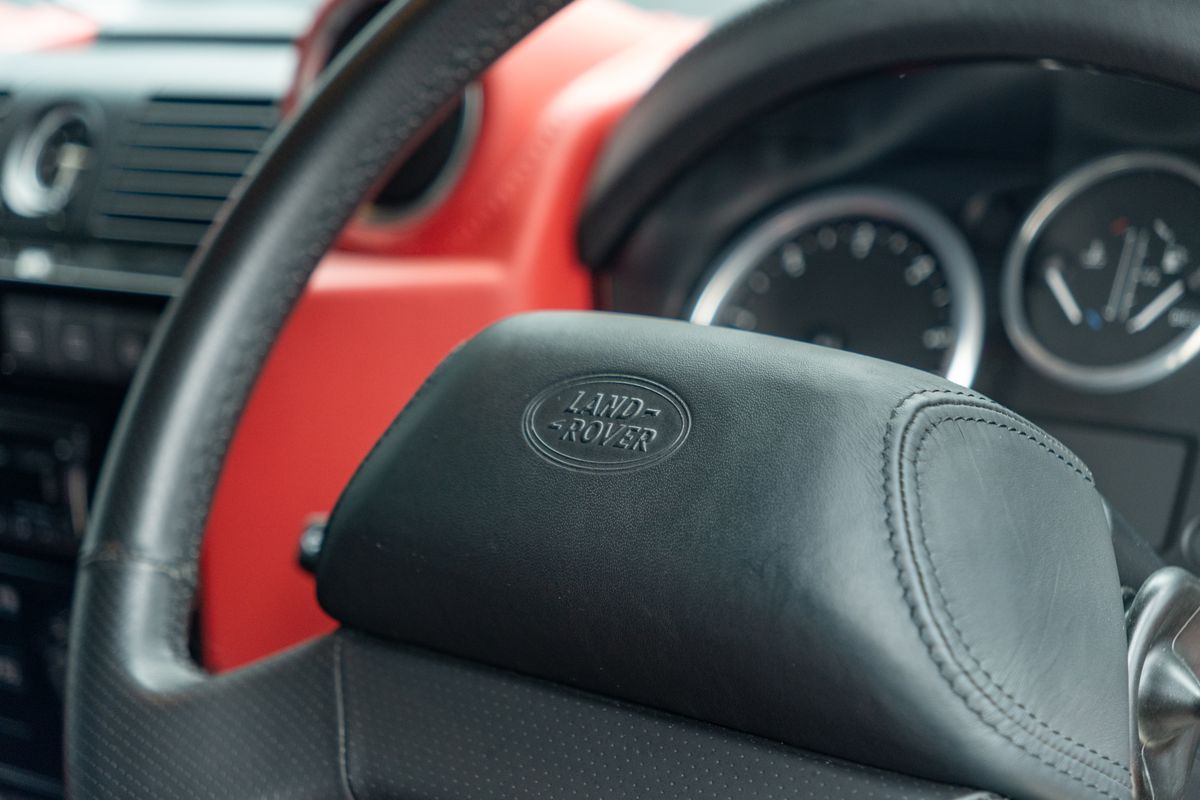 2015 Land Rover Defender 90 Autobiography Edition