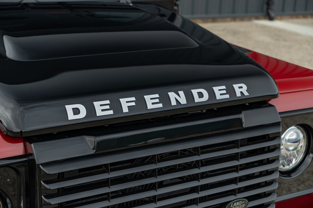 2015 Land Rover Defender 90 Autobiography Edition