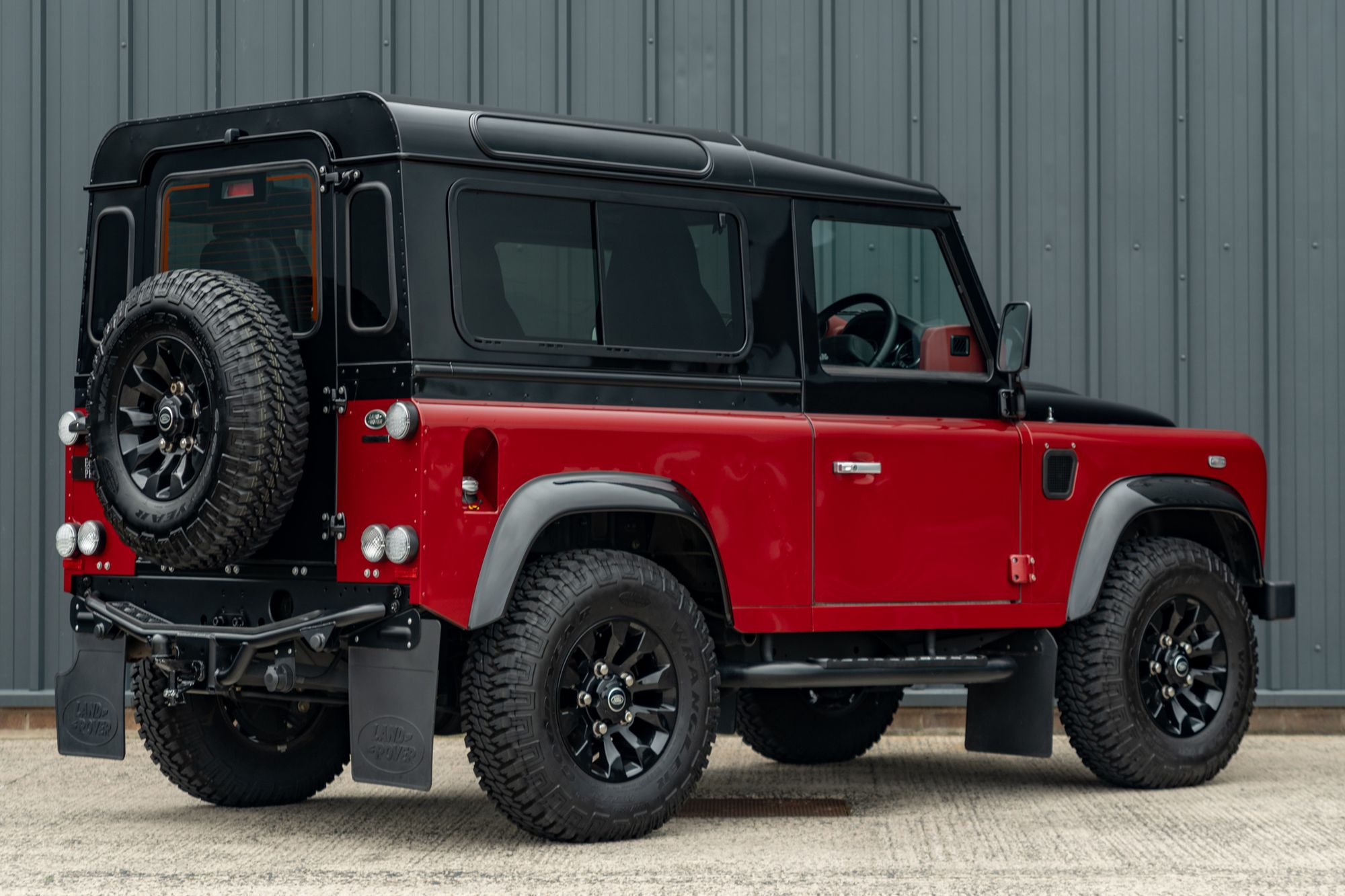 2015 Land Rover Defender 90 Autobiography Edition