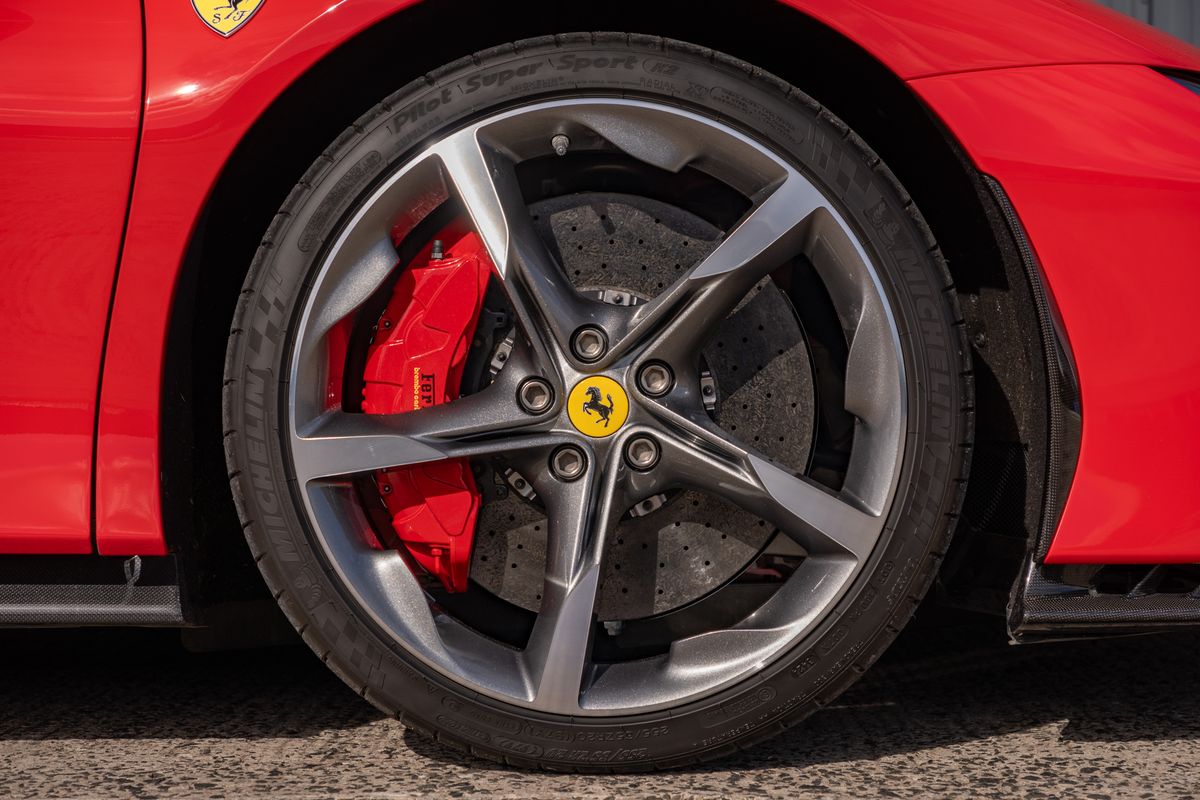 2022 Ferrari SF90 Spider