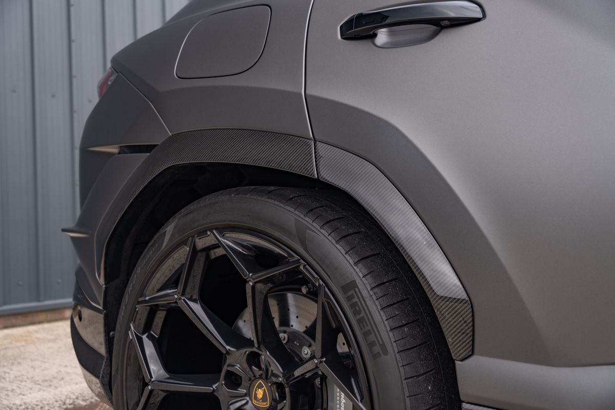 2023 Lamborghini Urus Performante