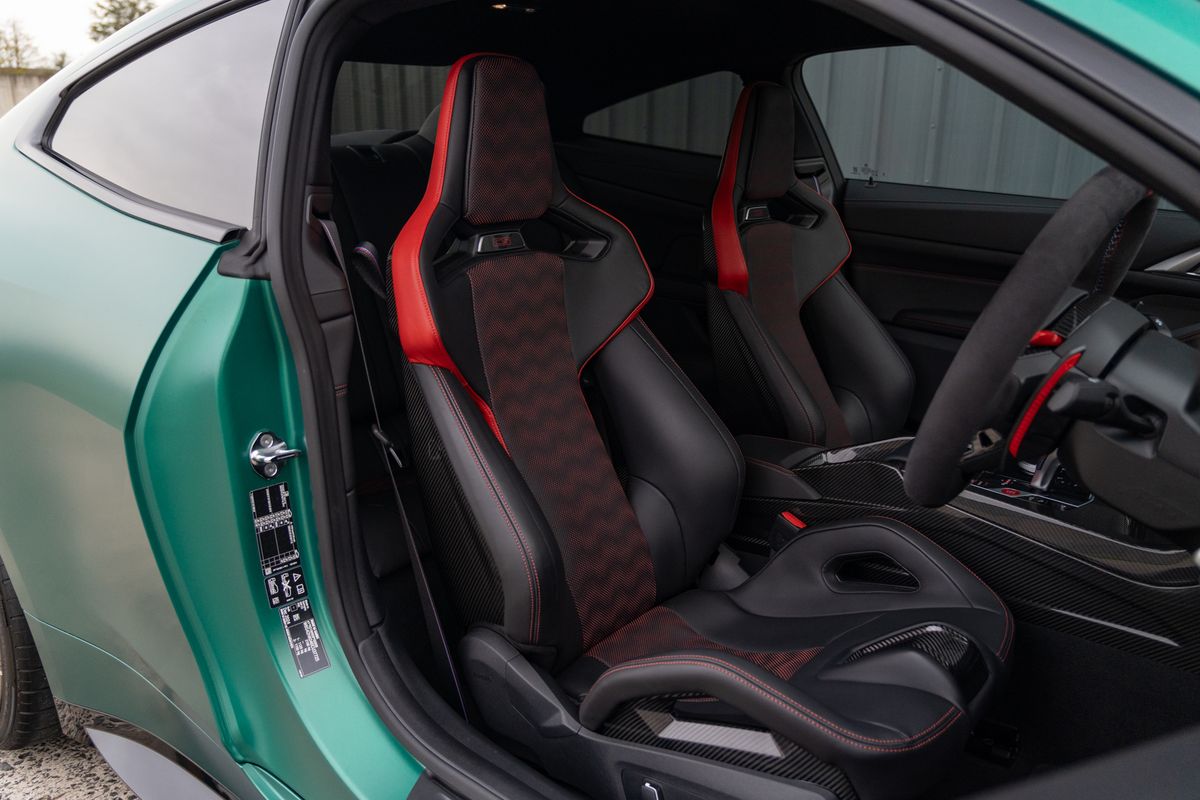 2025 BMW M4 CS