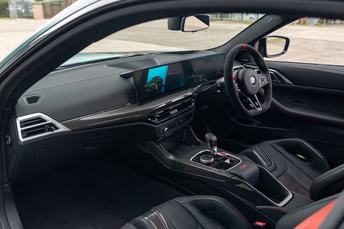 2025 BMW M4 CS