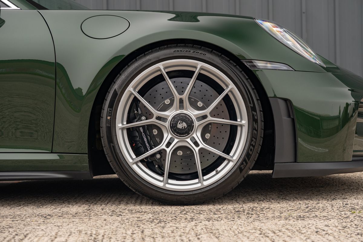 2025 Porsche 911 (992.2) GT3 Touring