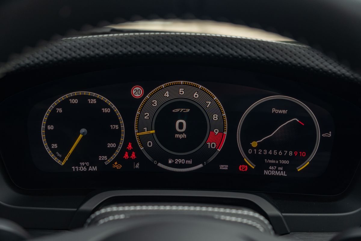 2025 Porsche 911 (992.2) GT3 Touring