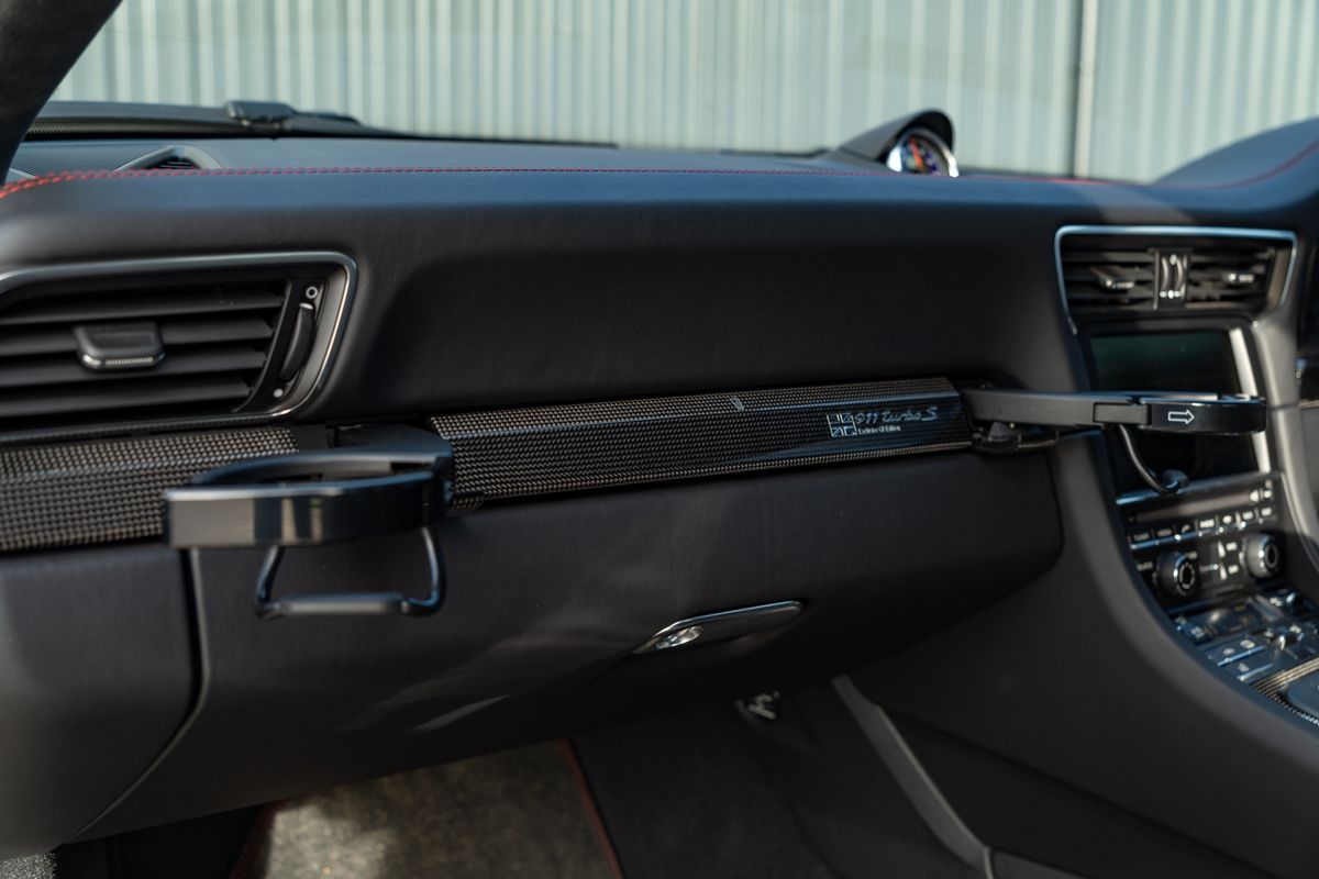 2015 Porsche 911 (991.1) Turbo S Exclusive GB Edition