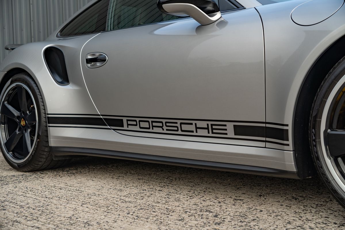 2015 Porsche 911 (991.1) Turbo S Exclusive GB Edition