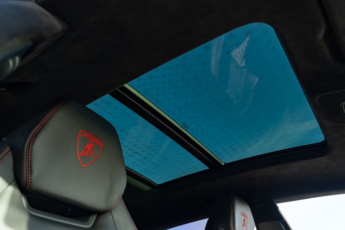 2022 Lamborghini Urus