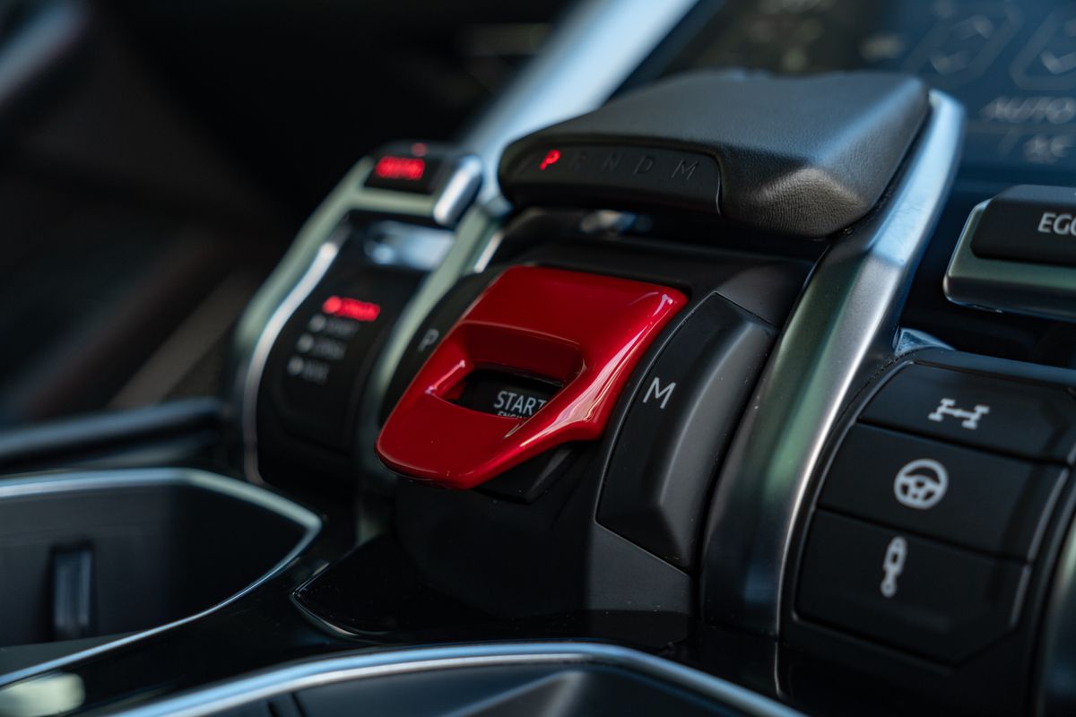 2022 Lamborghini Urus