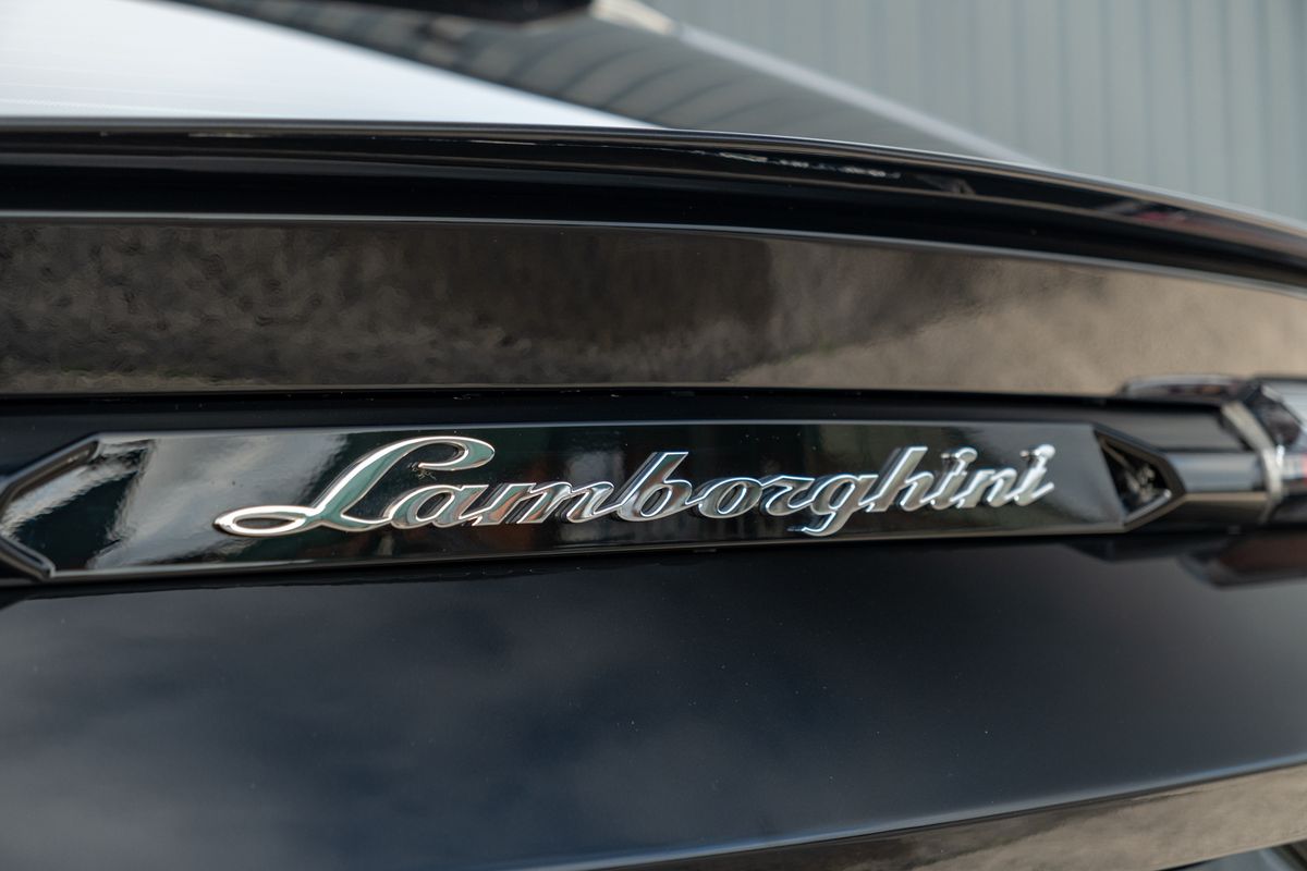 2022 Lamborghini Urus