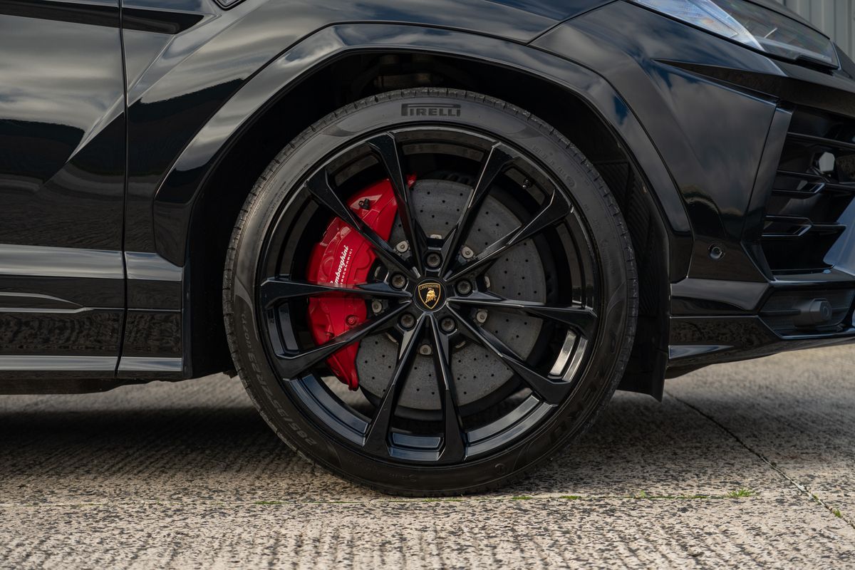 2022 Lamborghini Urus