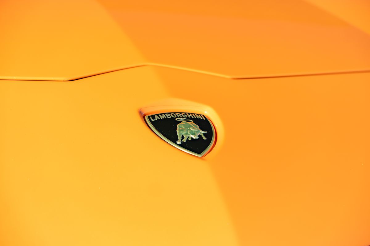 2022 Lamborghini Aventador Ultimae Roadster