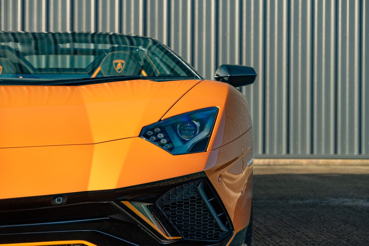 2022 Lamborghini Aventador Ultimae Roadster