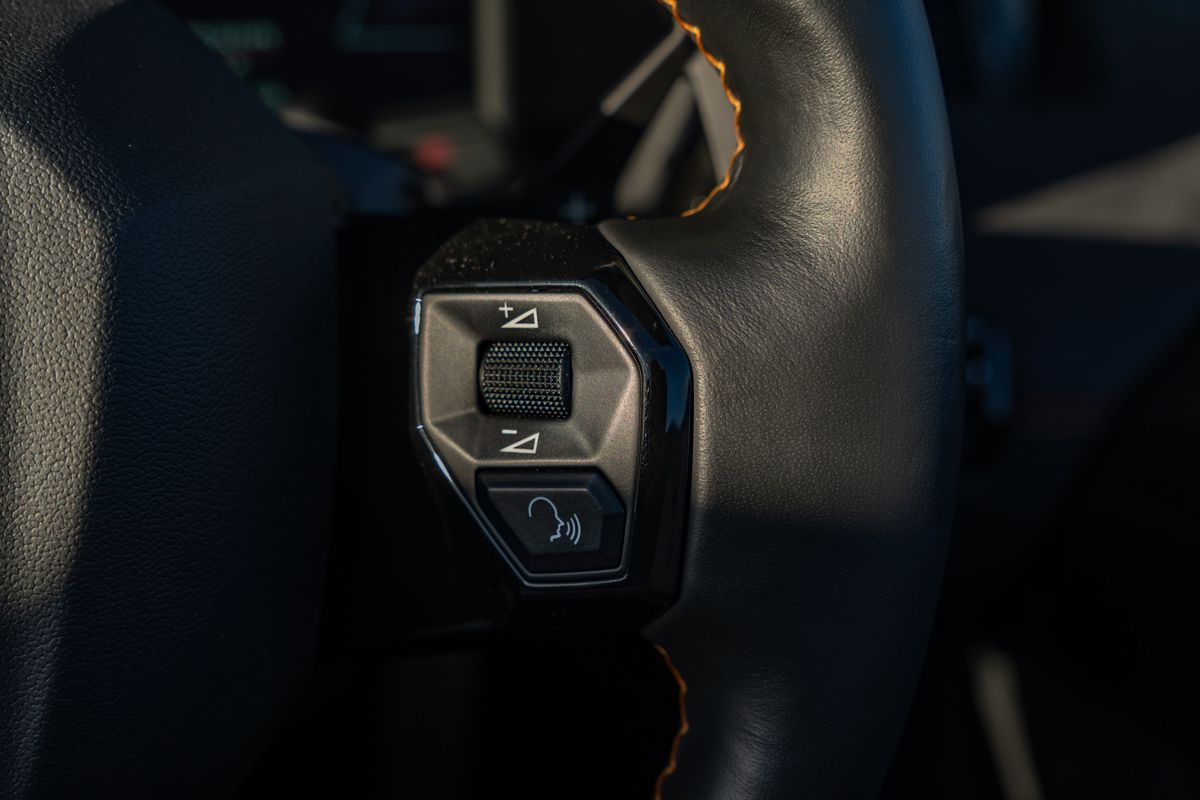 2022 Lamborghini Aventador Ultimae Roadster