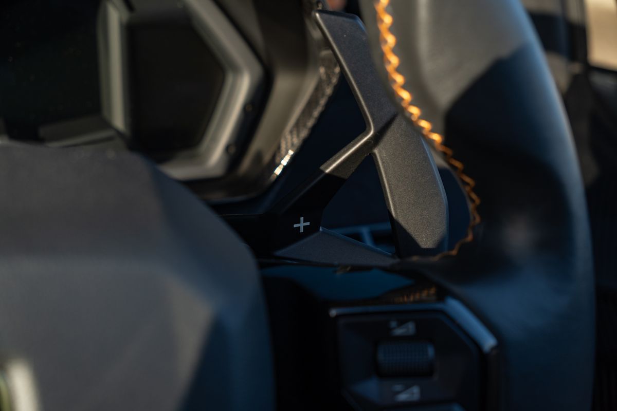 2022 Lamborghini Aventador Ultimae Roadster