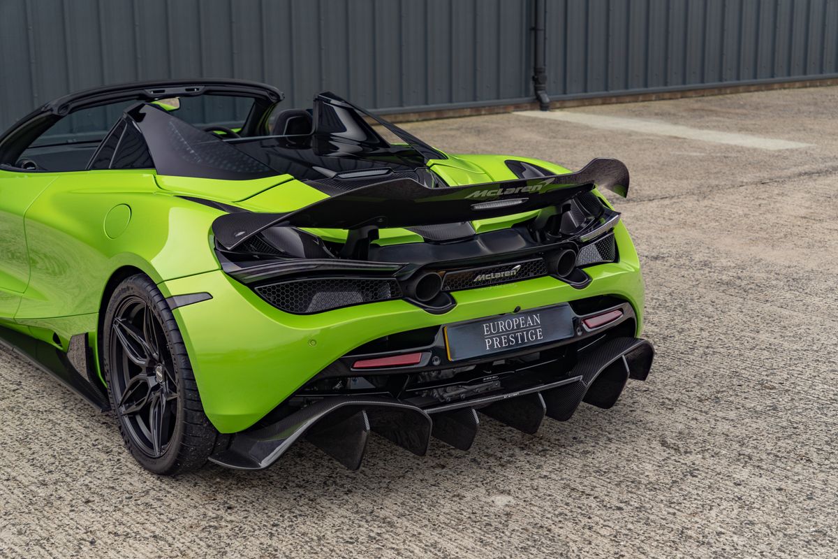 2022 McLaren 720S Spider Performance