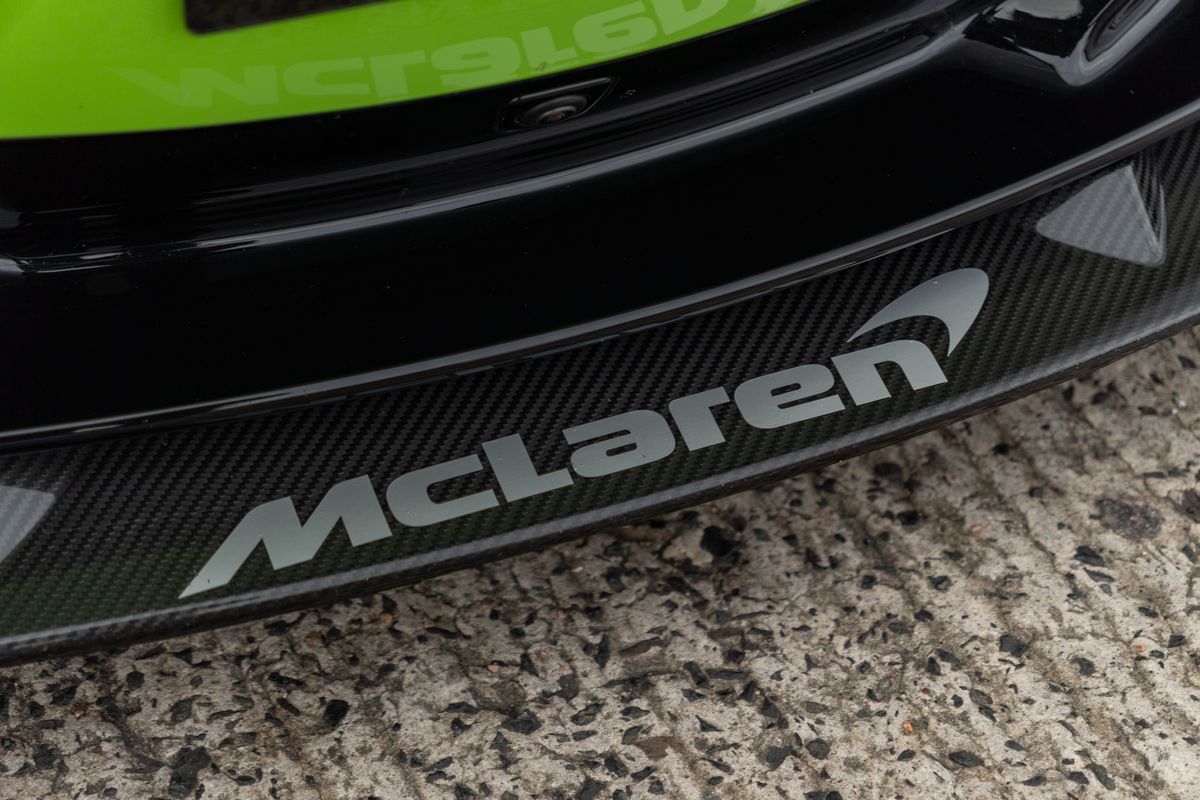 2022 McLaren 720S Spider Performance