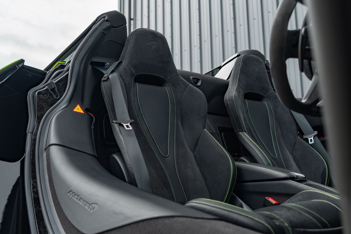 2022 McLaren 720S Spider Performance