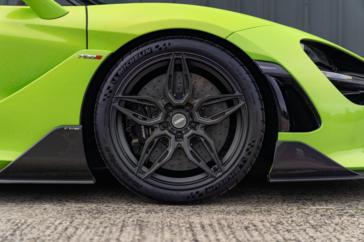 2022 McLaren 720S Spider Performance