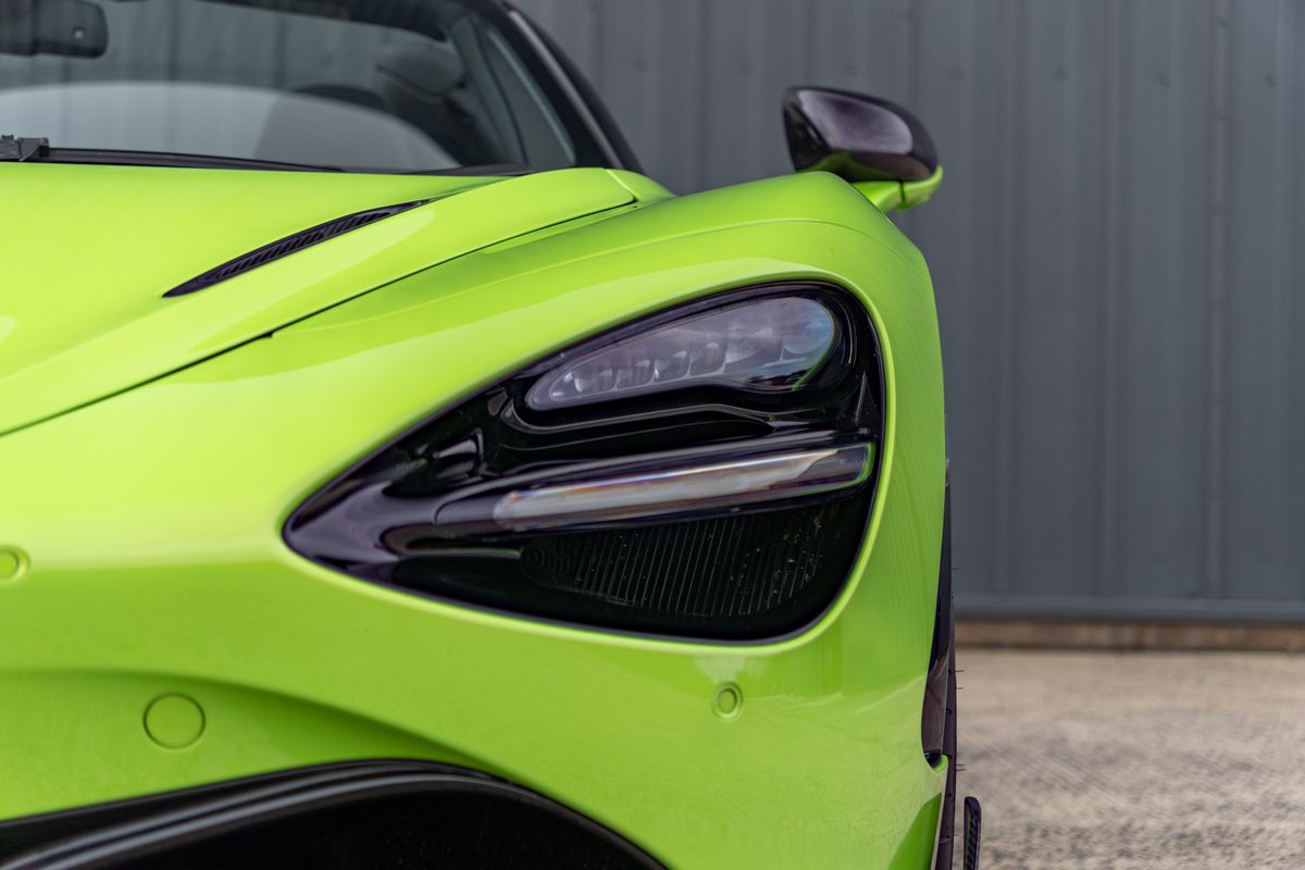 2022 McLaren 720S Spider Performance