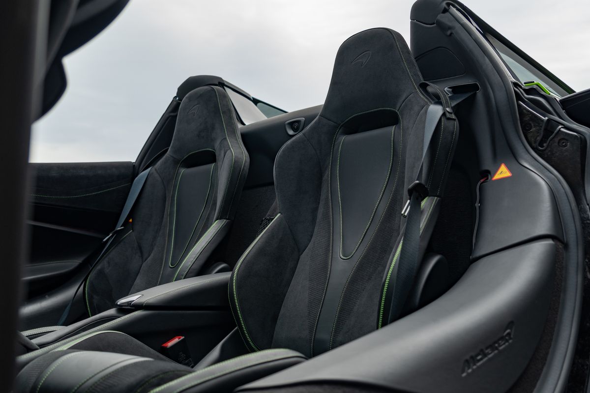 2022 McLaren 720S Spider Performance