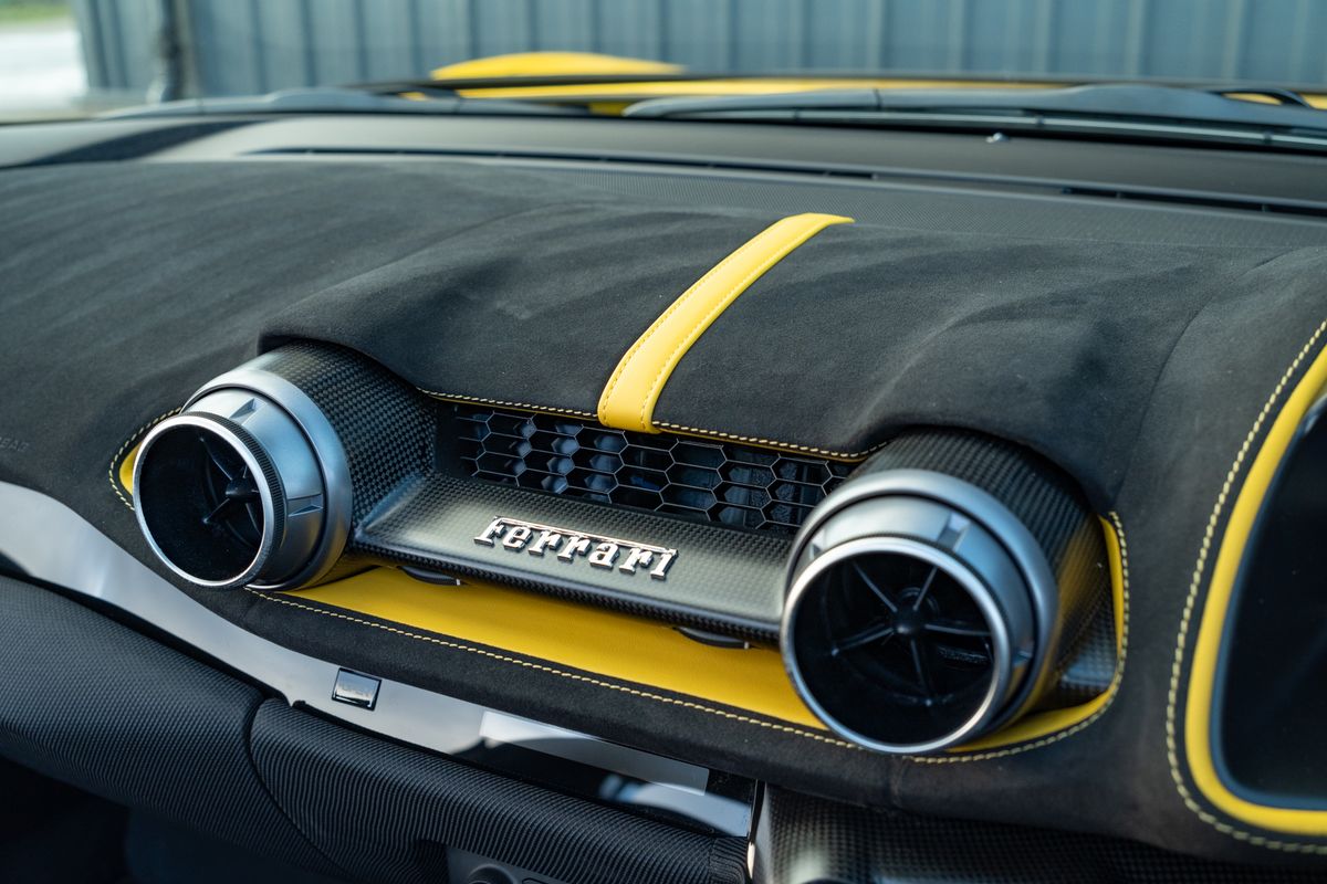 2023 Ferrari 812 Competizione Aperta