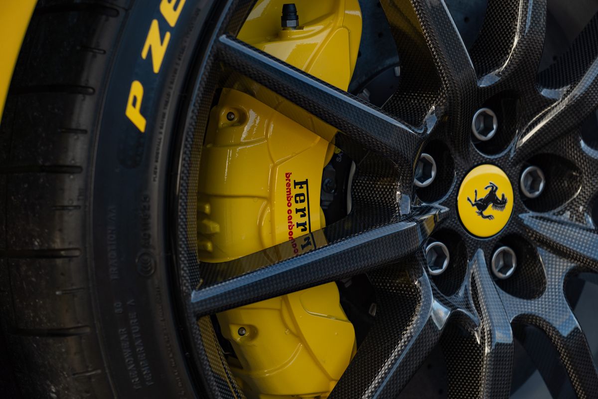 2023 Ferrari 812 Competizione Aperta