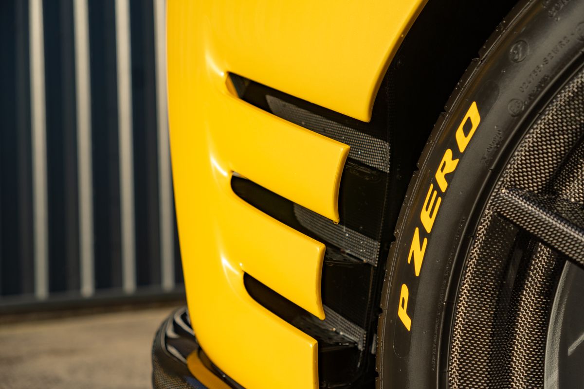 2023 Ferrari 812 Competizione Aperta