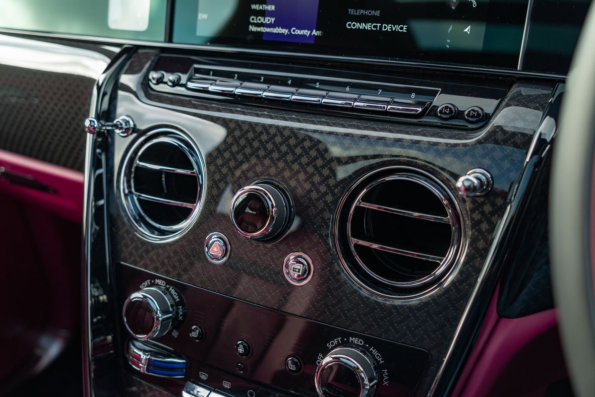 2025 Rolls Royce Cullinan Series II Black Badge