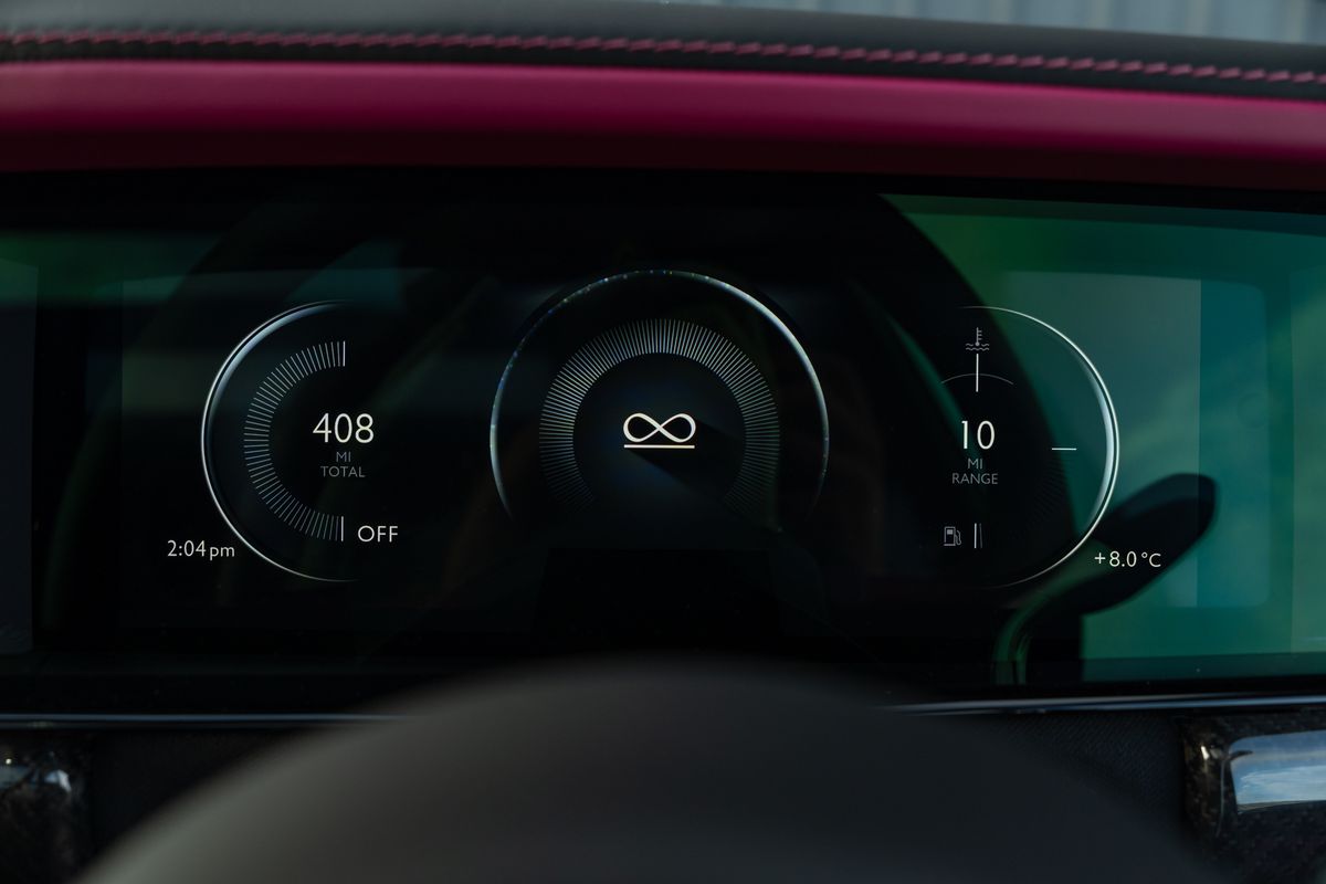 2025 Rolls Royce Cullinan Series II Black Badge