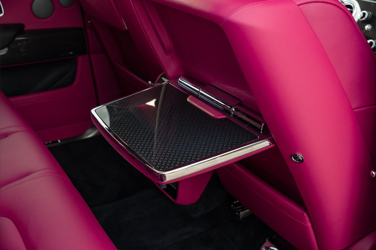 2025 Rolls Royce Cullinan Series II Black Badge