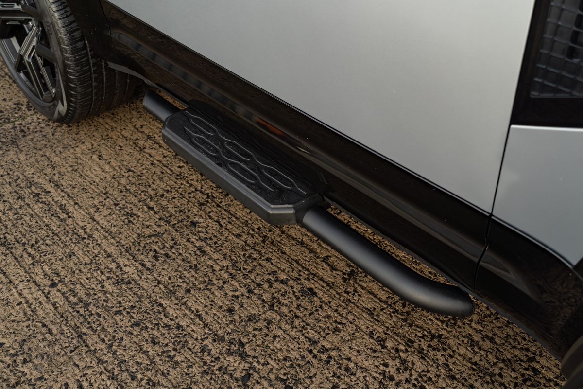 2024 Land Rover Defender 90 HSE D250 Urban Widetrack