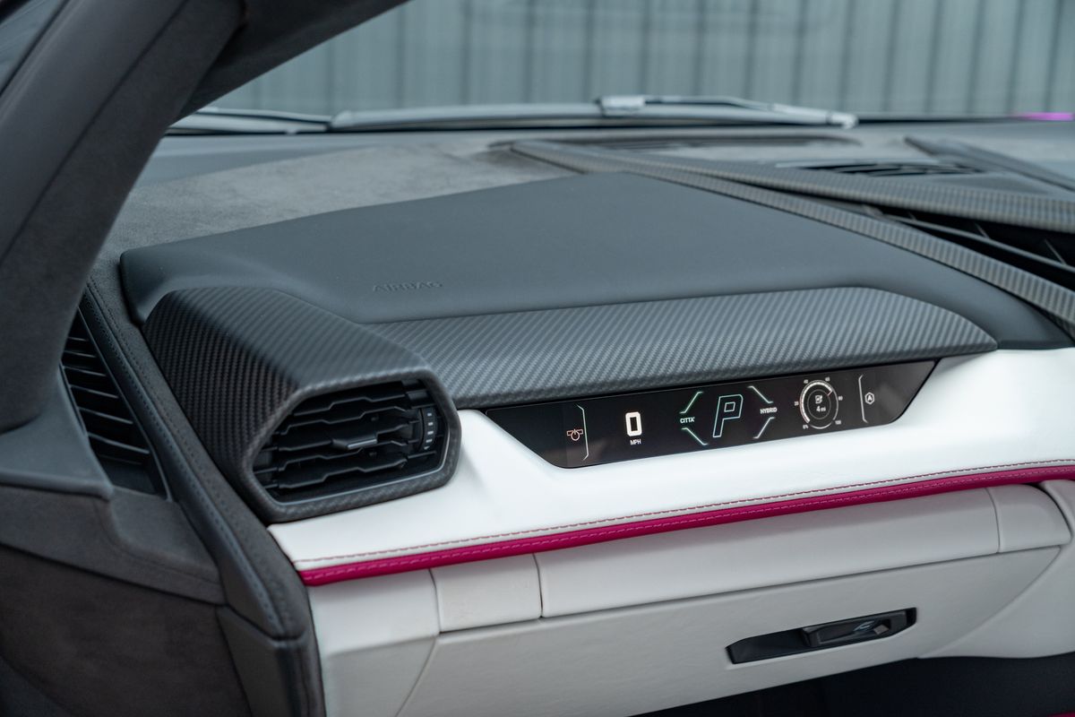 2024 Lamborghini Revuelto