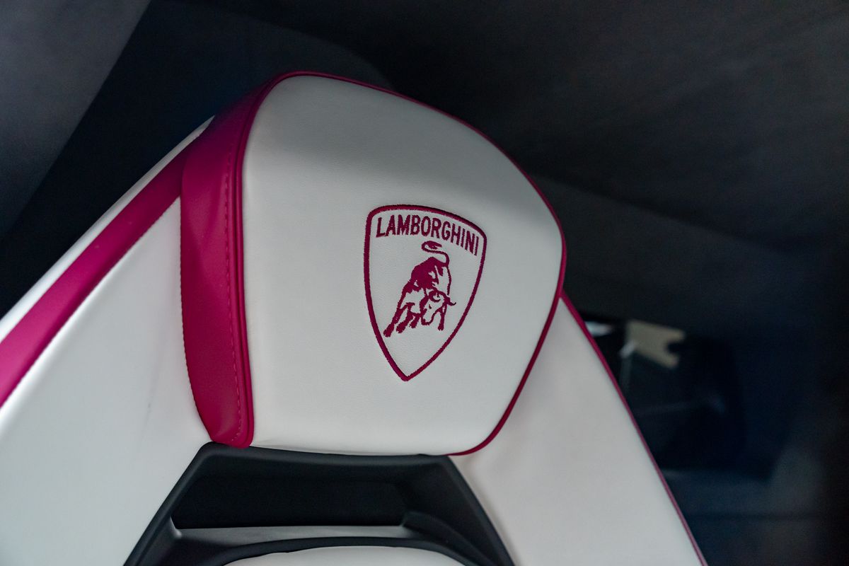 2024 Lamborghini Revuelto