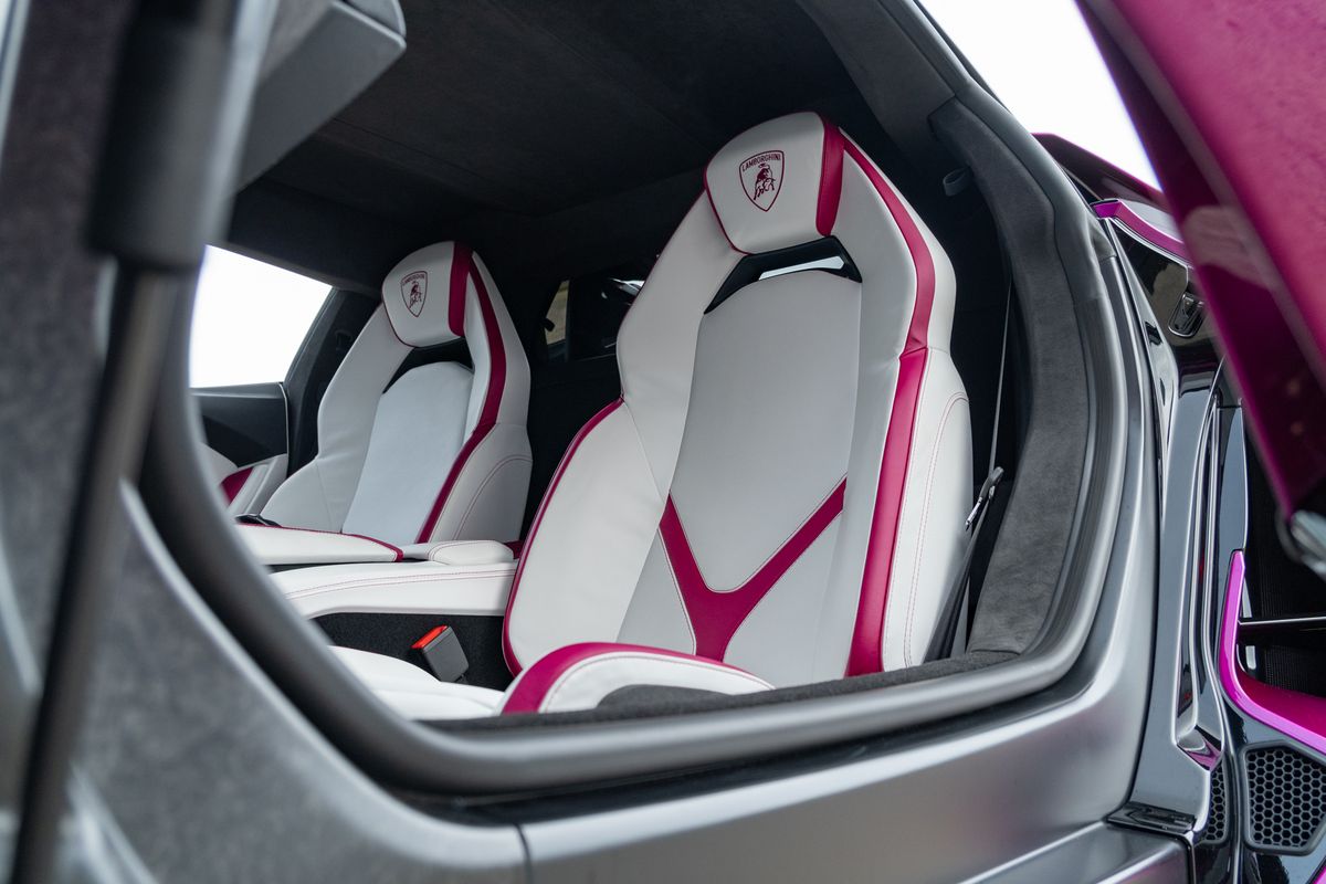 2024 Lamborghini Revuelto