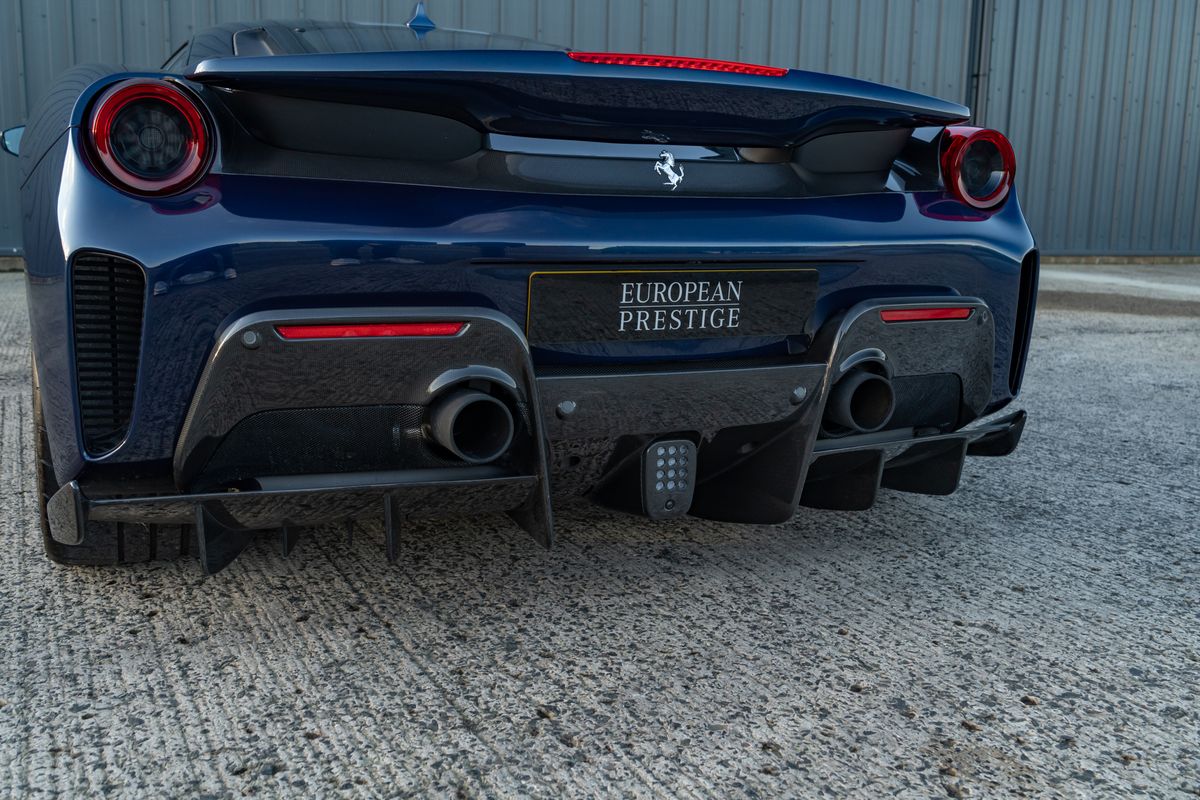 2020 Ferrari 488 Pista