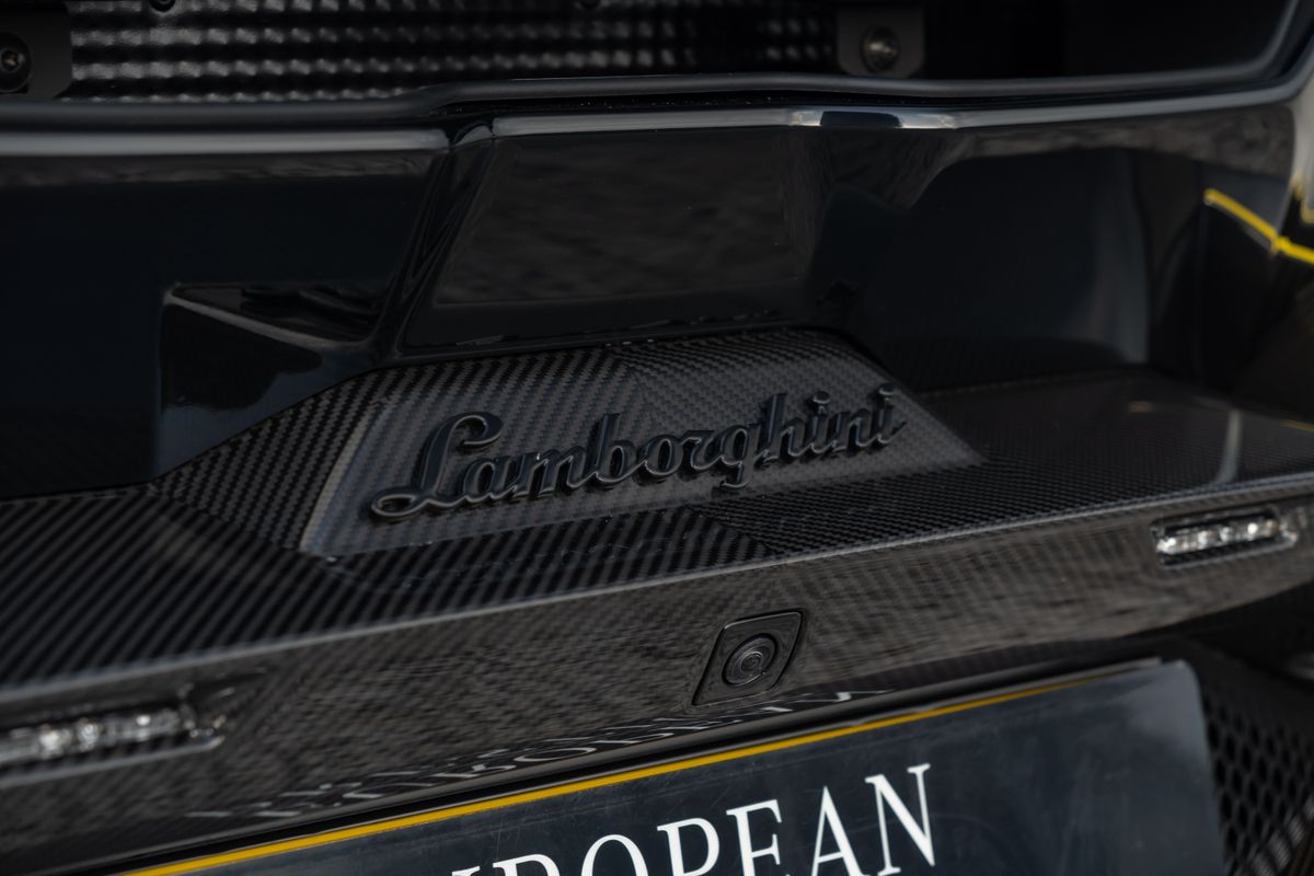 2025 Lamborghini Revuelto