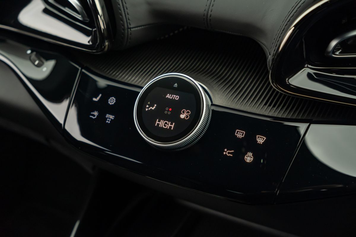 2024 Ferrari Purosangue